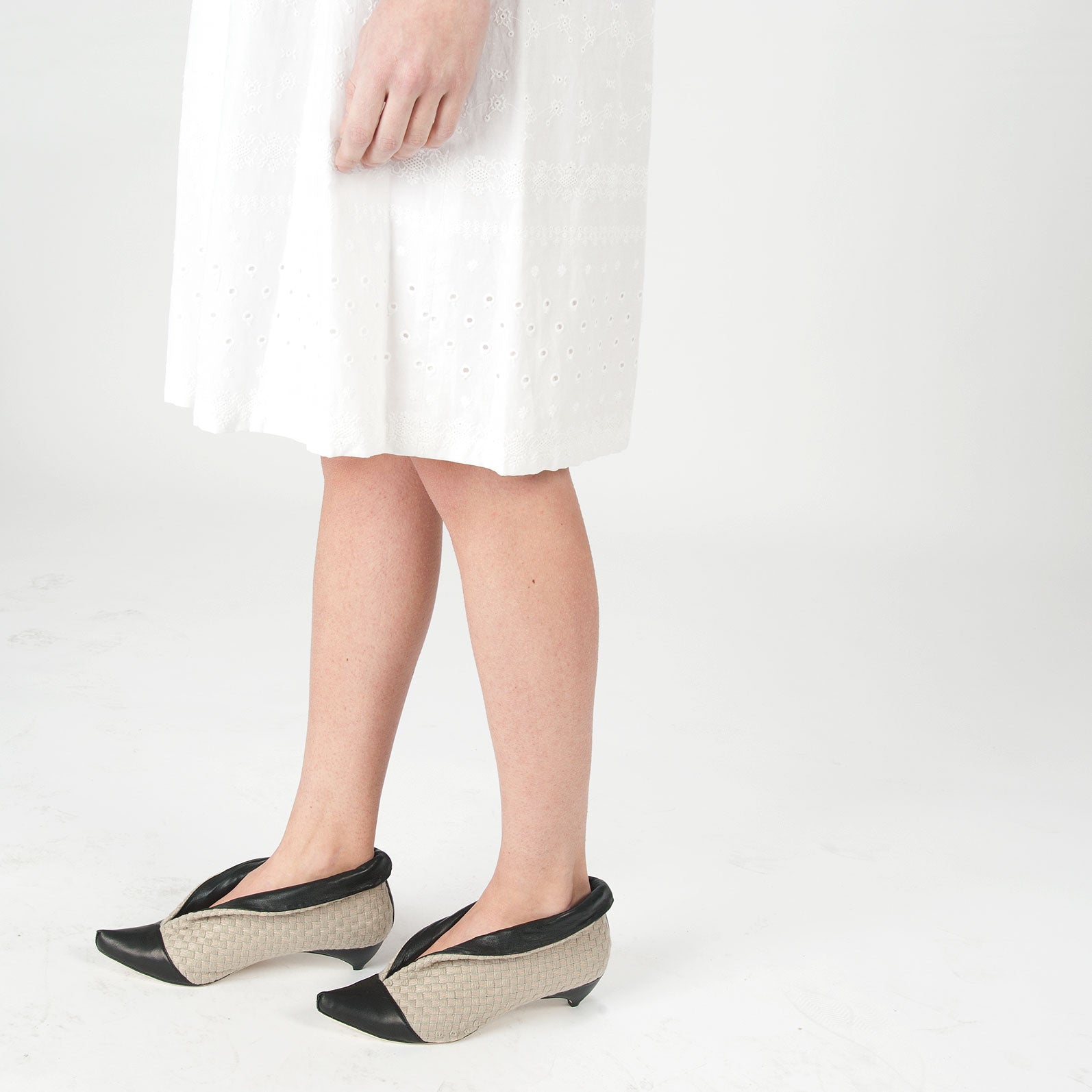 3152 linen and leather booties; grey and black