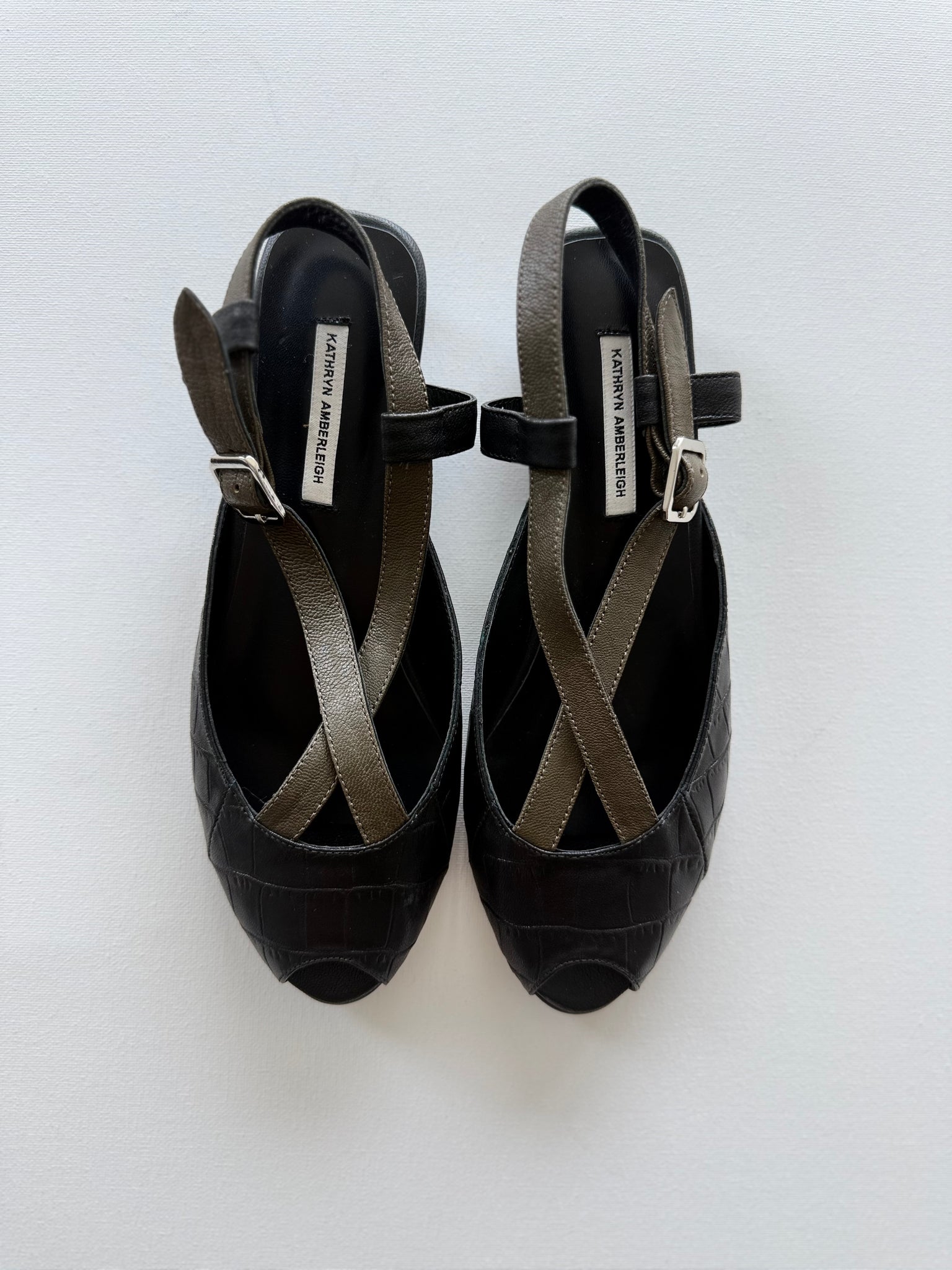 J005 alligator and lamb slingbacks; ebony and olive