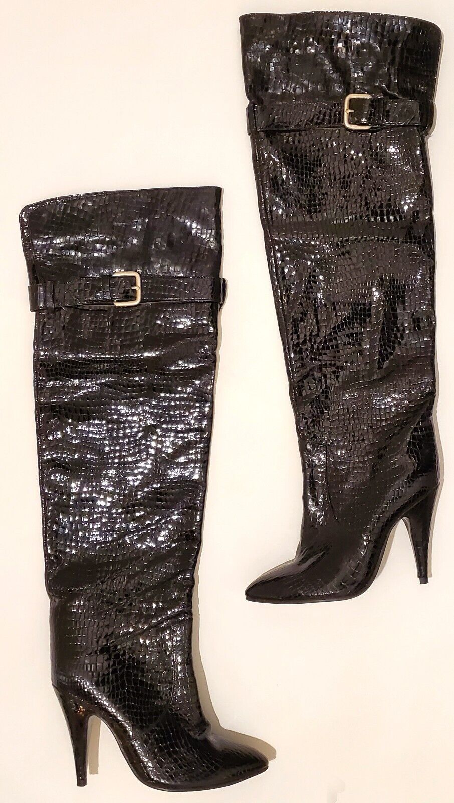 1203 patent leather boots; black
