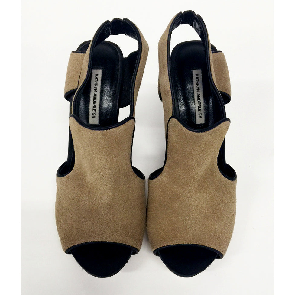 3113 suede slingbacks; tan