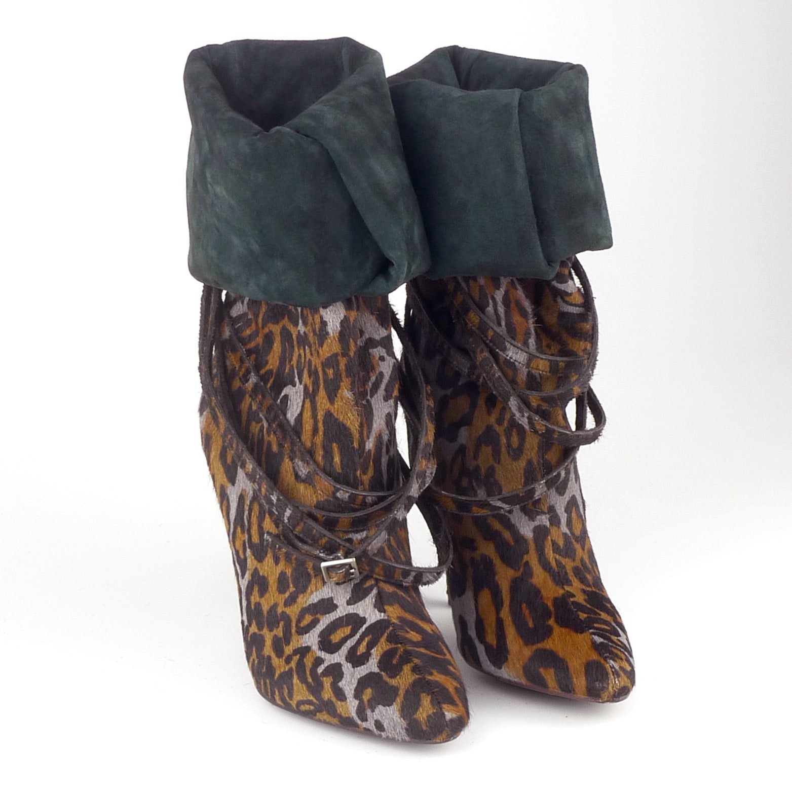 K301 hair boots; grey leo