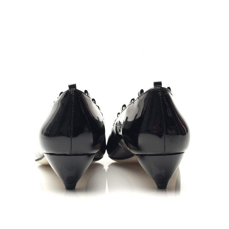 3151 patent leather pumps; black