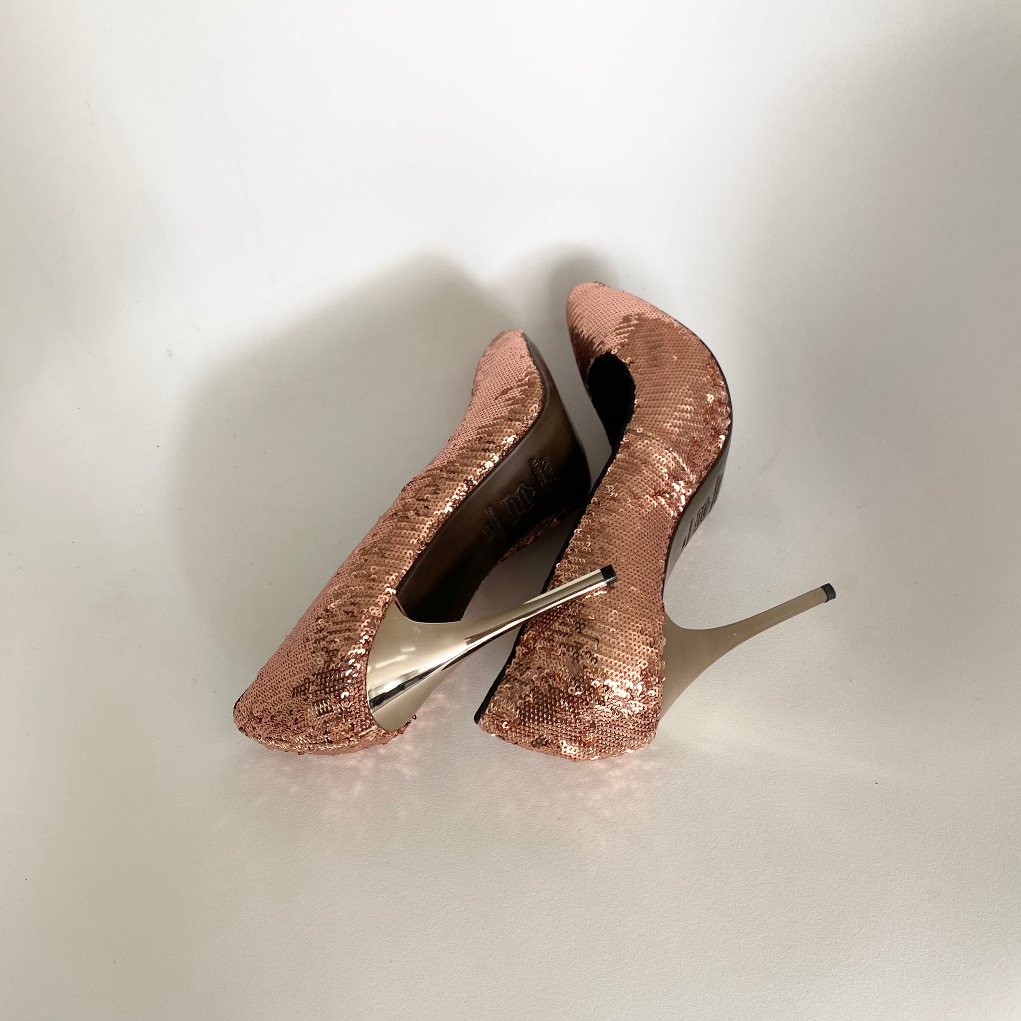 K405 sequin heels; peach