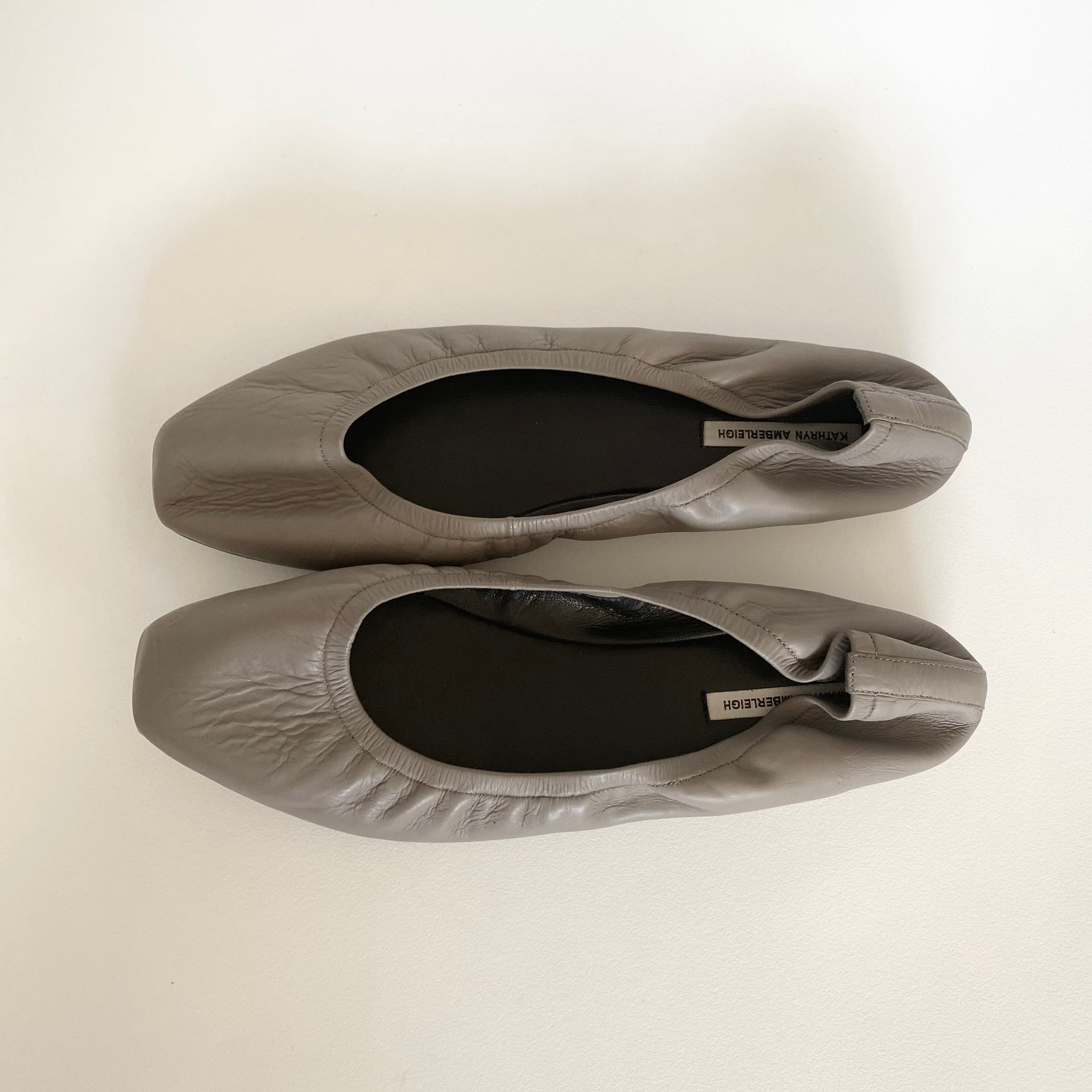 9000 leather loafers; grey