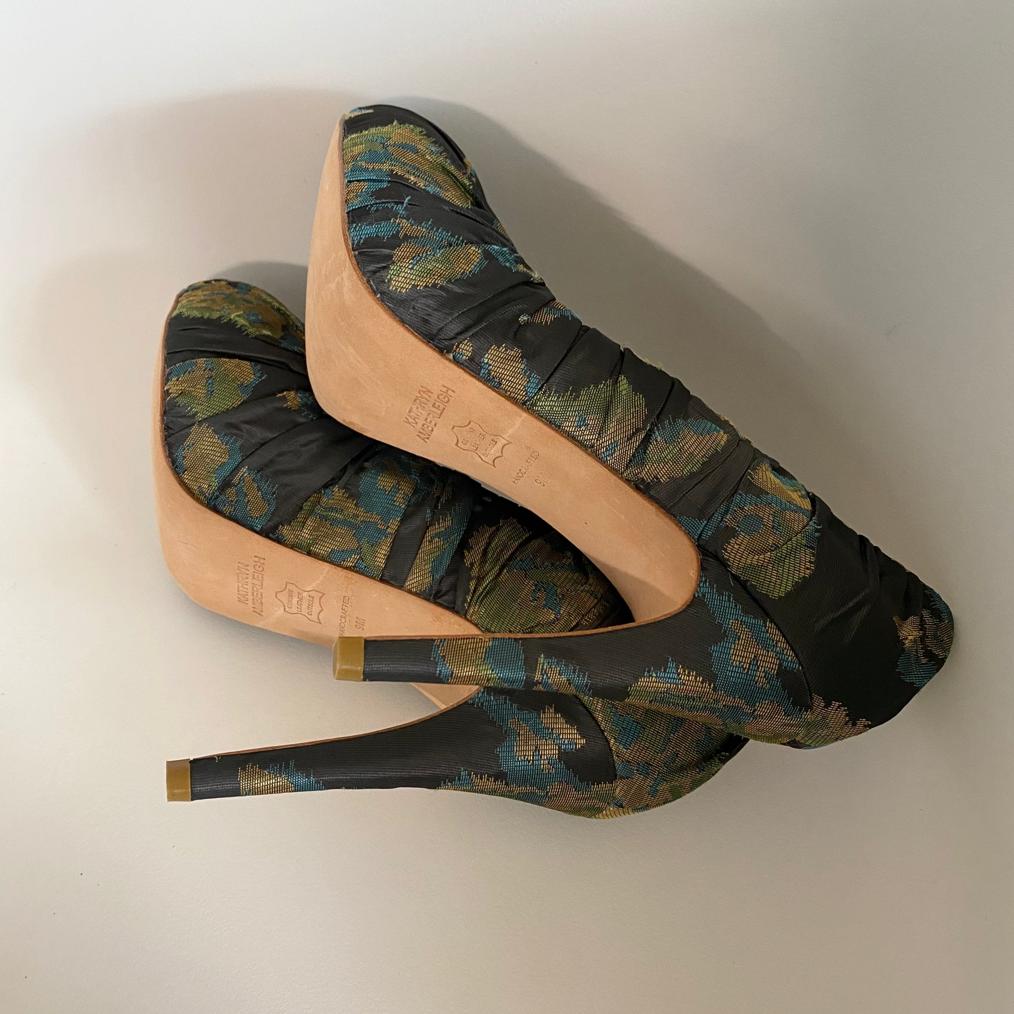3089 jacquard heels; grey