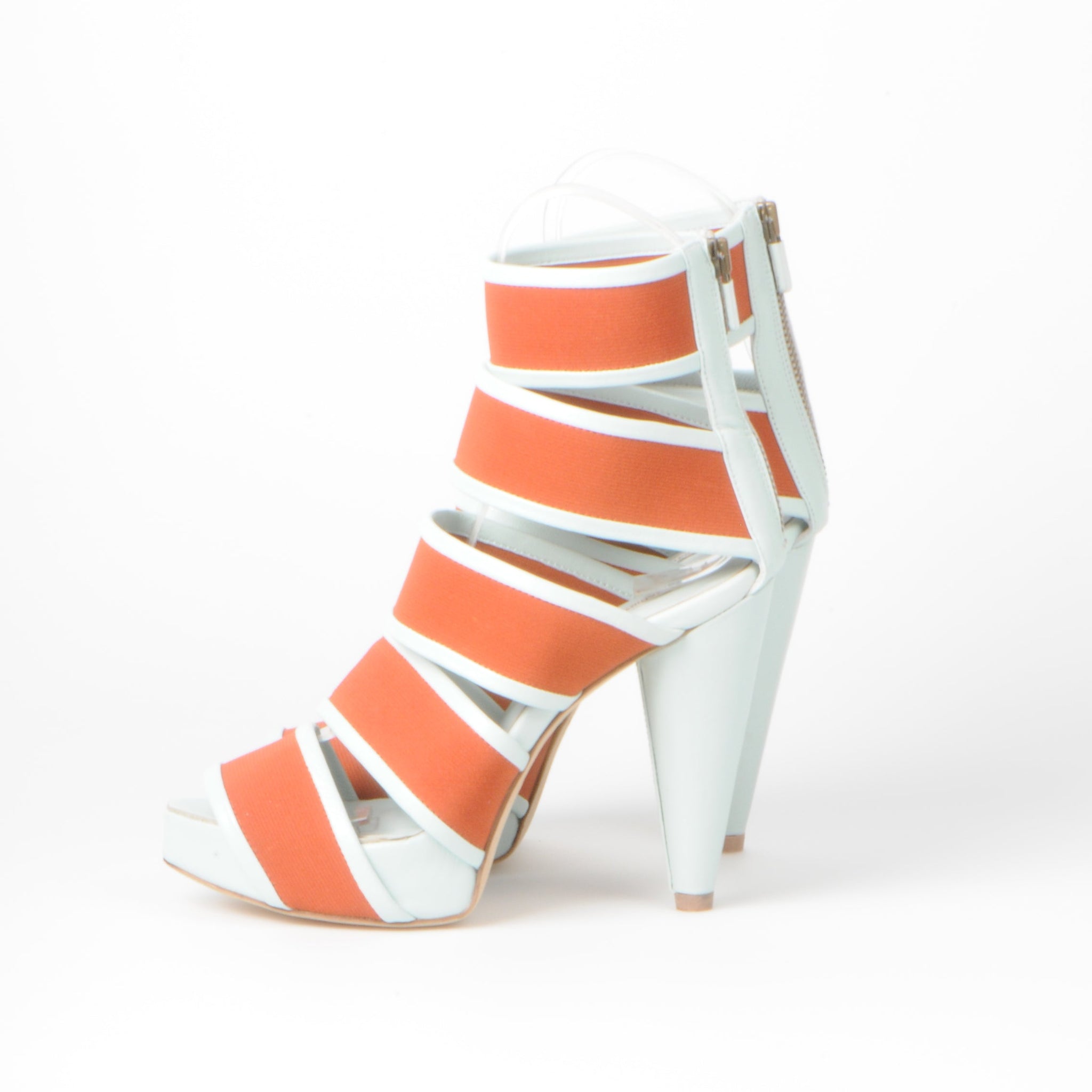 7303 banded heels; tea
