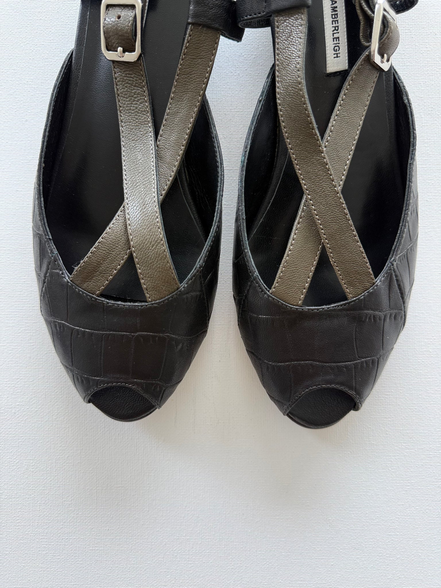 J005 alligator and lamb slingbacks; ebony and olive