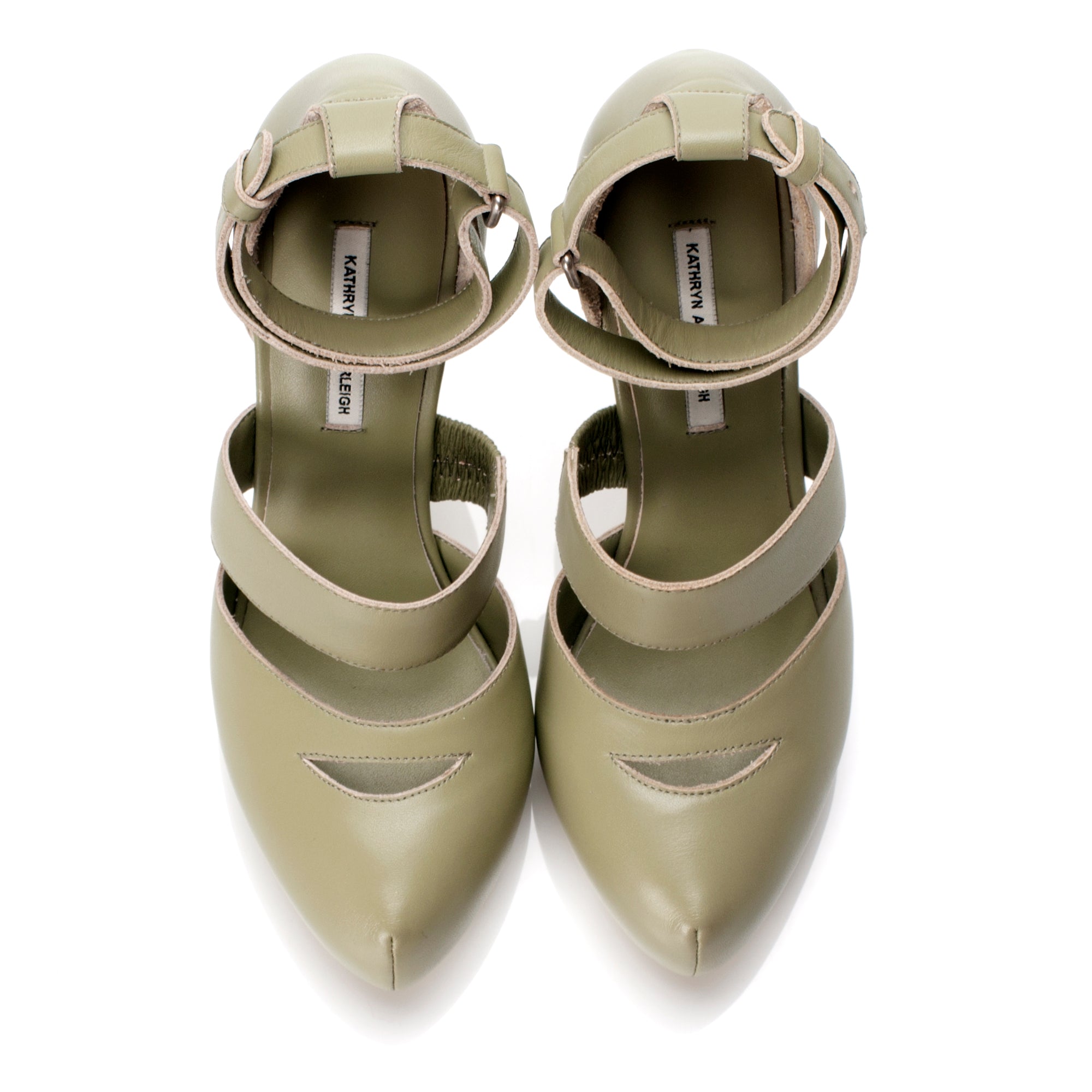 J523 leather heels; celery