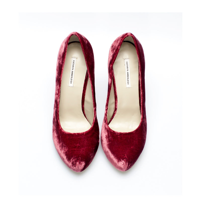 K400 silk velvet heels; burgundy