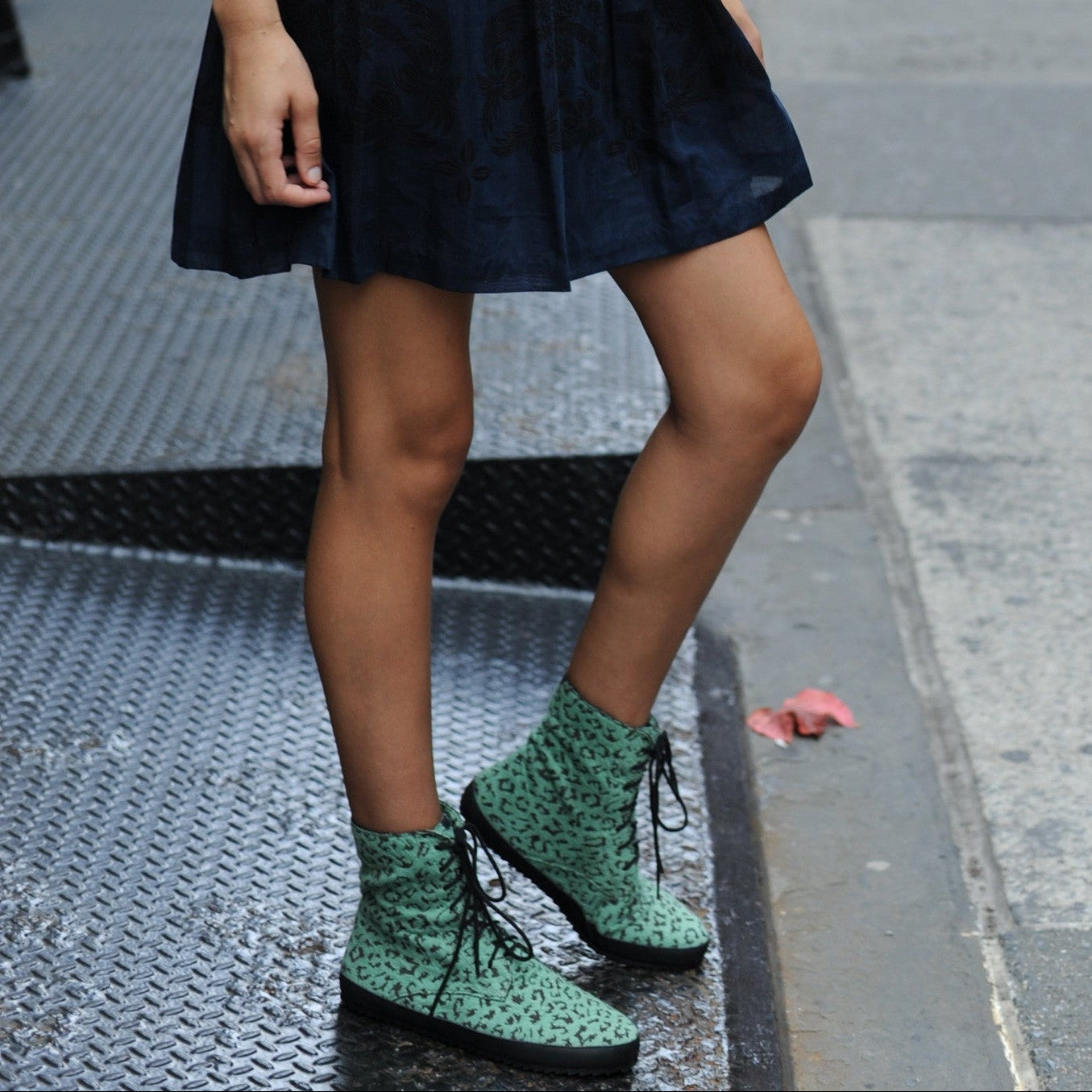 J537 cotton boots; green leo