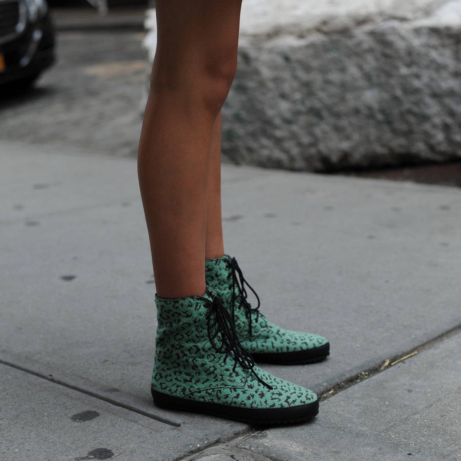 J537 cotton boots; green leo
