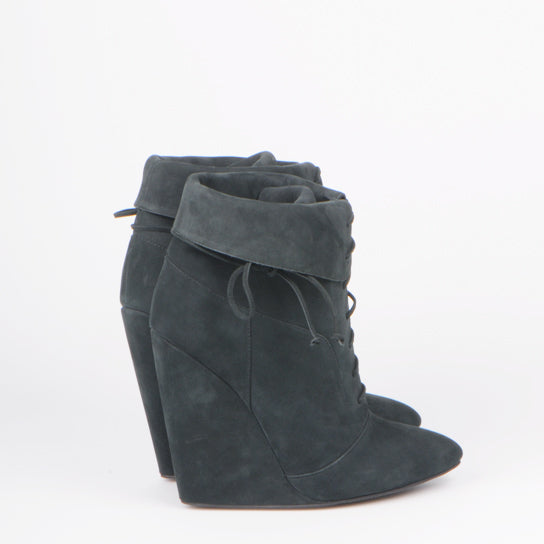 K310 block heeled boots; charcoal