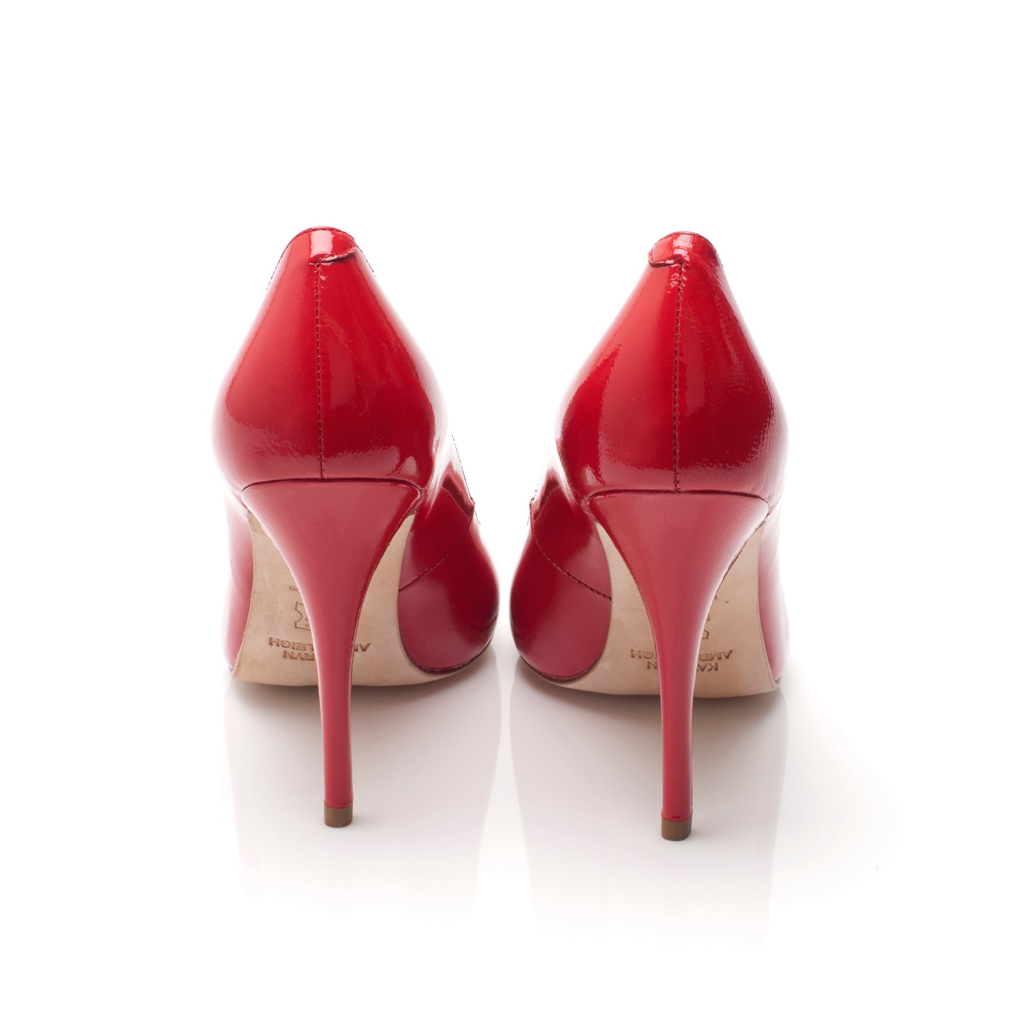 K406 patent leather heels; red