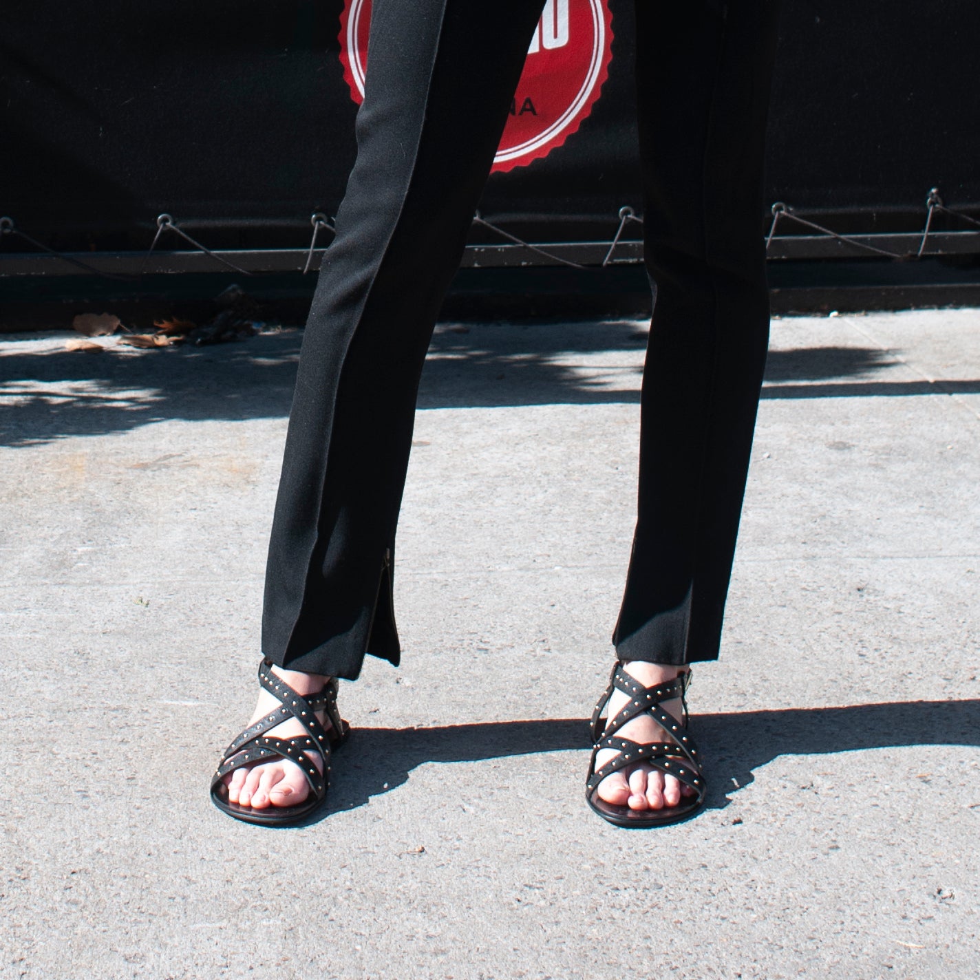 J112 leather sandals; black