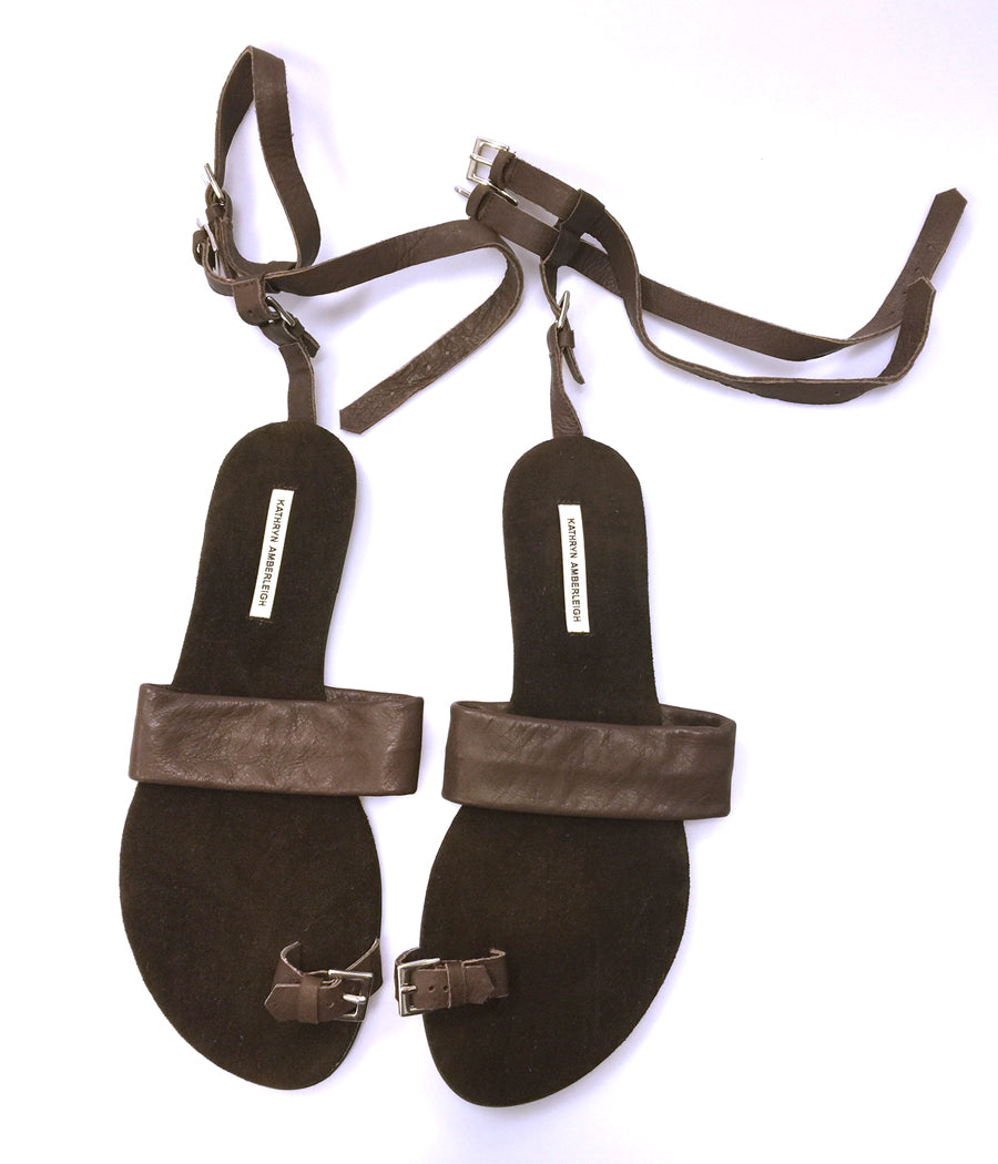 3013 leather sandals; brown