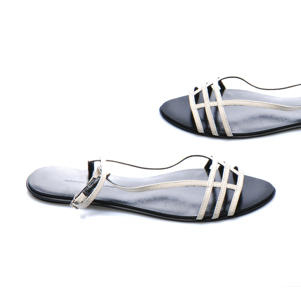 3015 leather sandals; stone patent