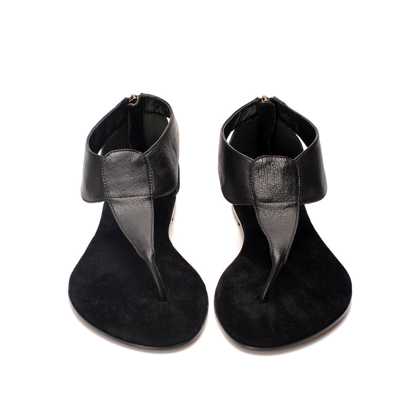 7924 leather sandals; black