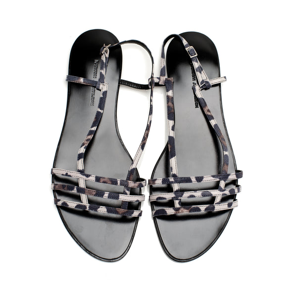 3015 leather sandals; white leo