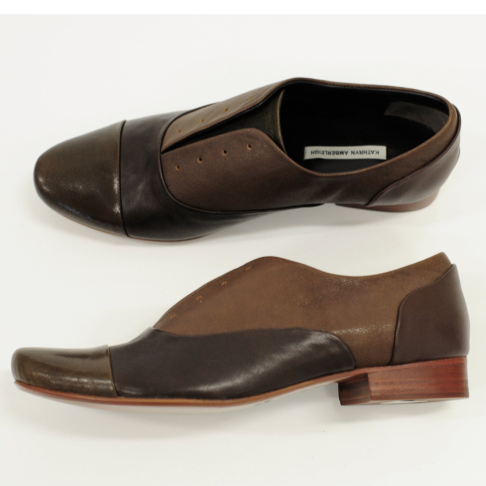 J544 leather loafers; chestnut