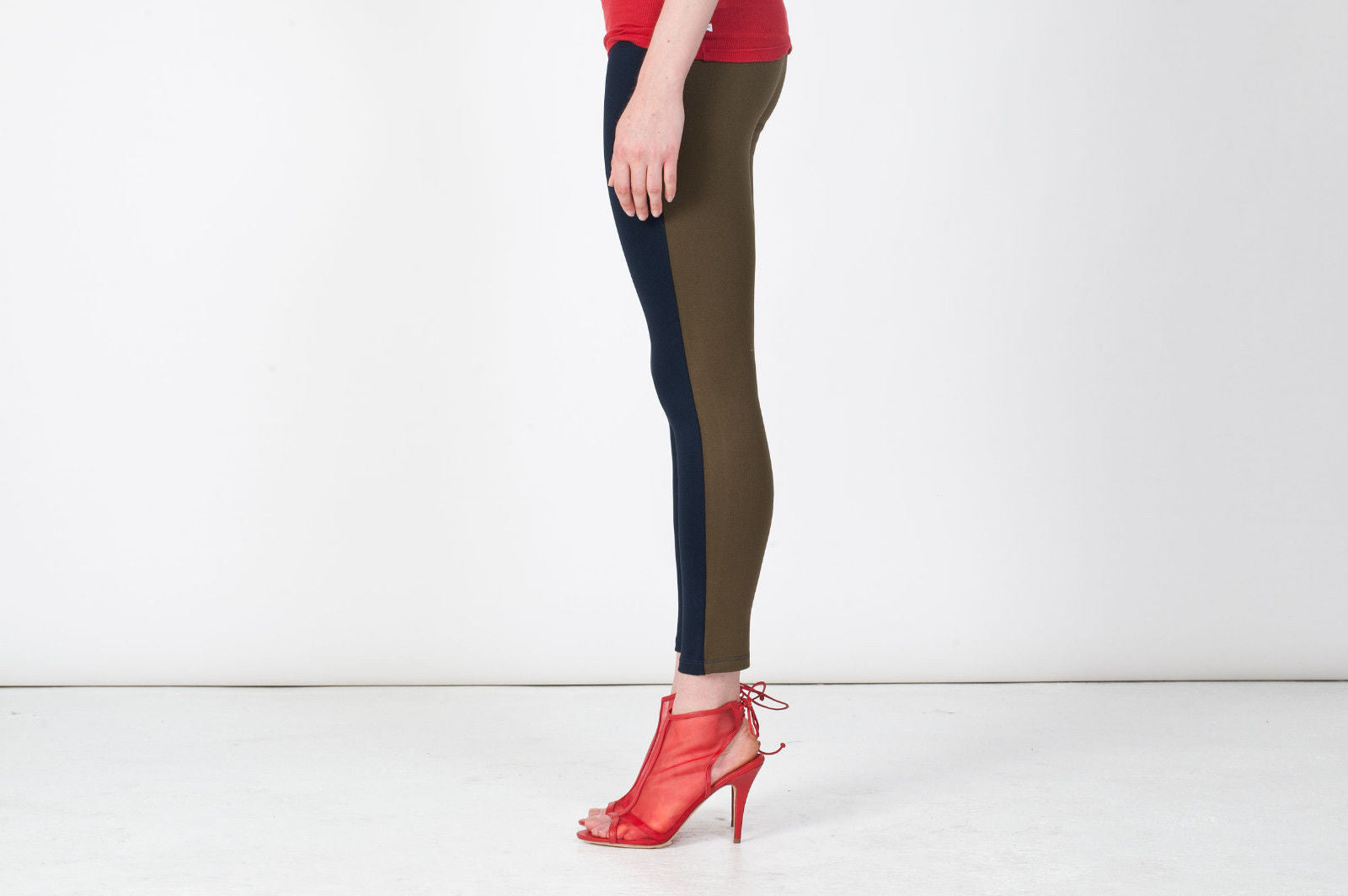 J016 net and leather heels; elec cherry