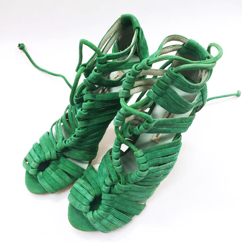J013 suede heels; green