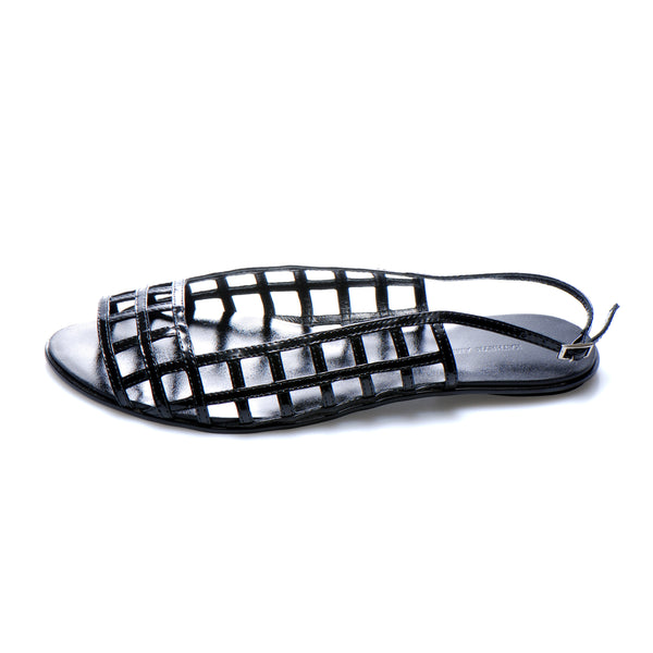 3016 leather sandals; black patent