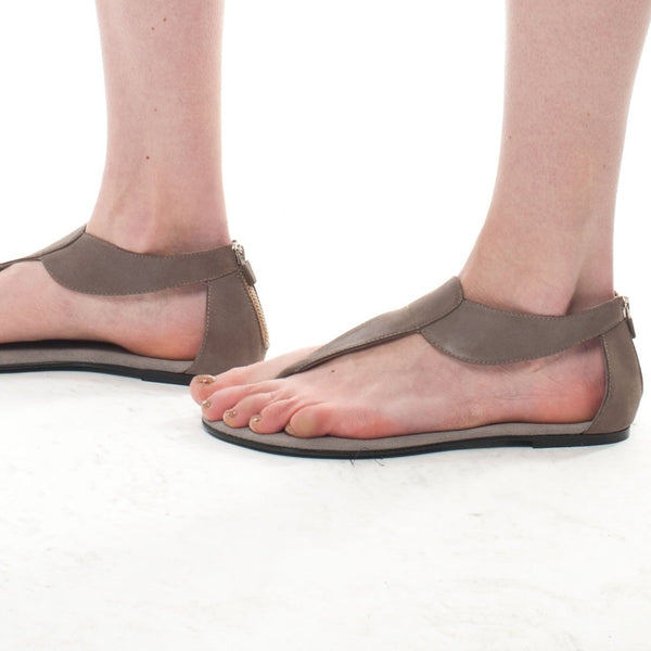 7924 leather sandals; grey