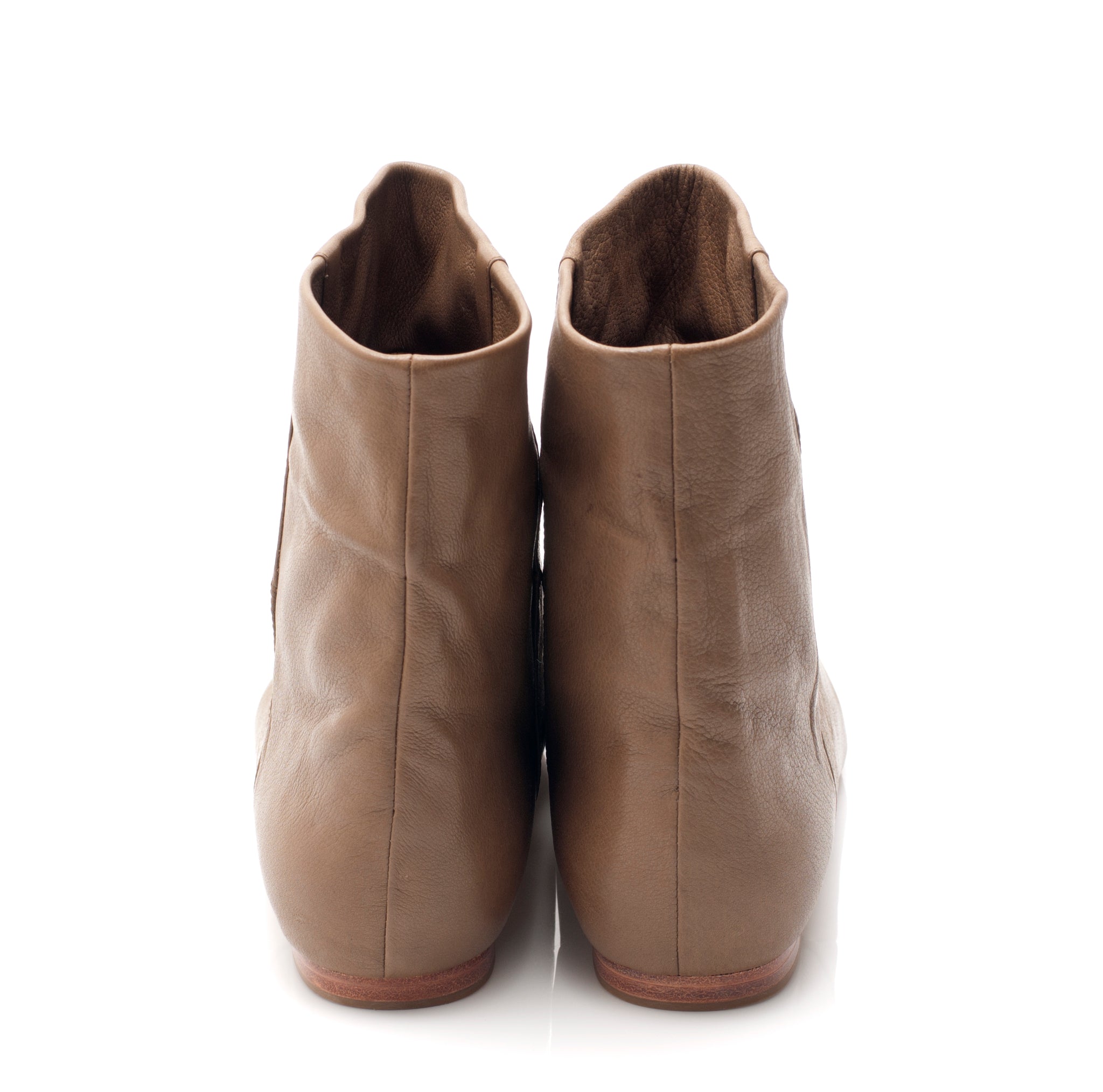 5036 leather boots; khaki