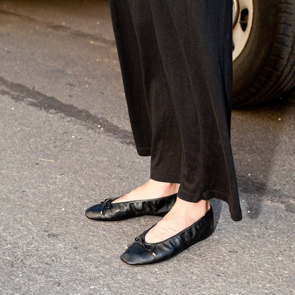 K329 leather loafers; black