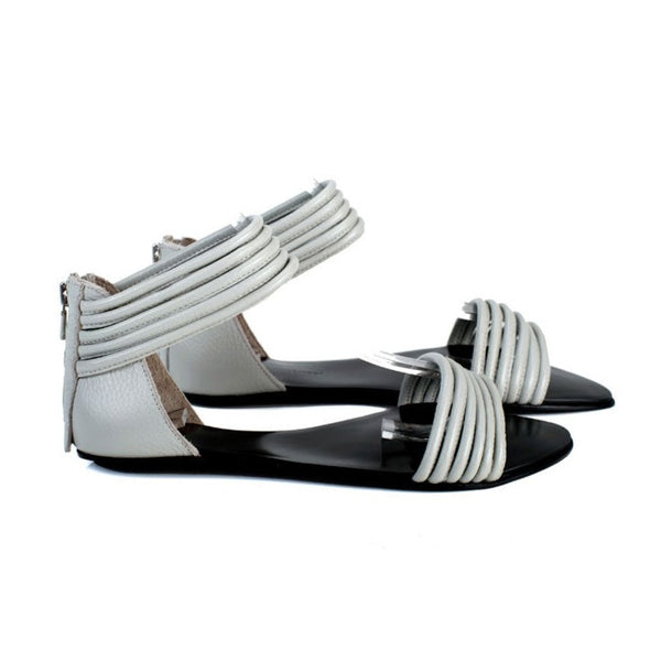7500 leather sandals; smoke