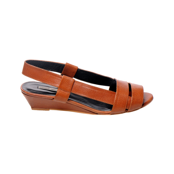 3031 leather slingbacks; oak