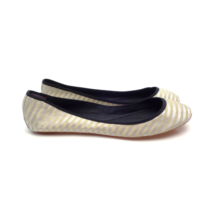 3061 silk flats; silver stripe
