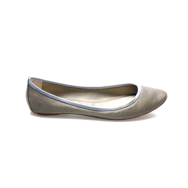 3060 silk flats; gold