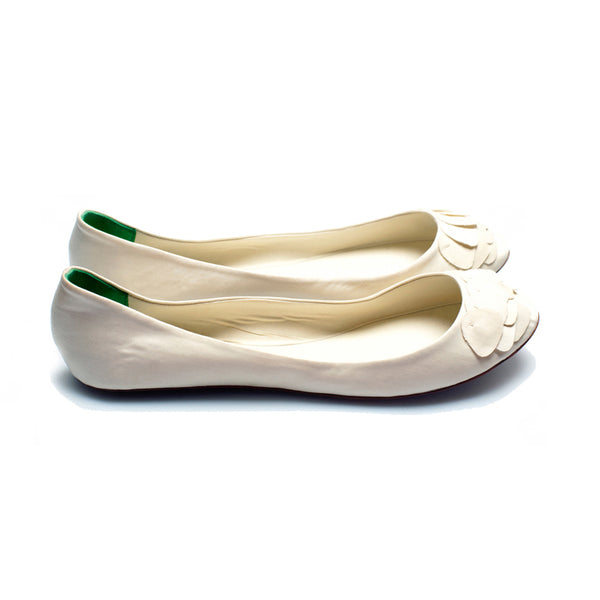 3063 silk flats; cream