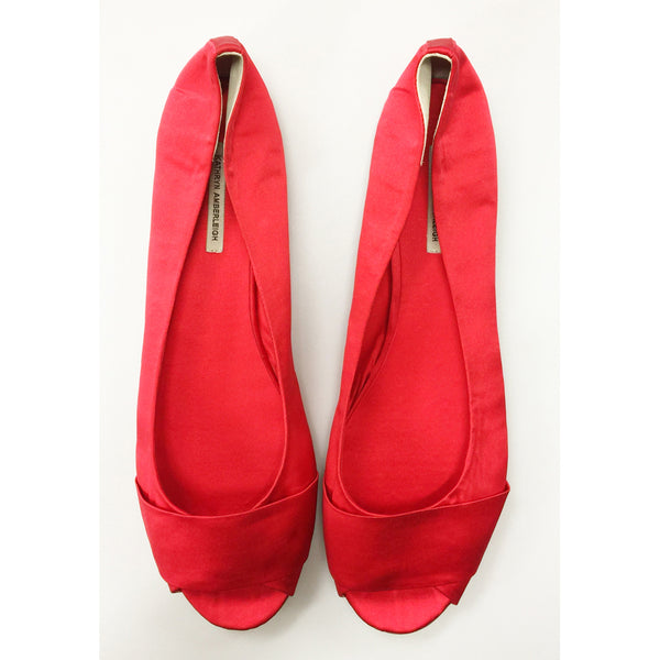 3064 silk flats; scarlet