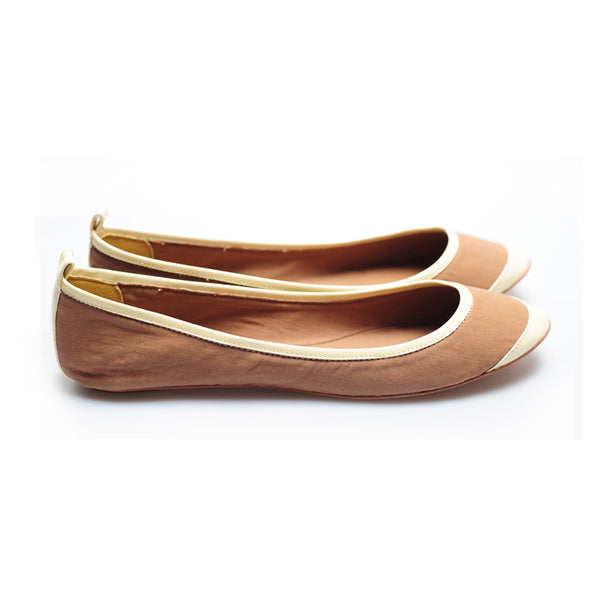 3065 silk flats; tan and bone