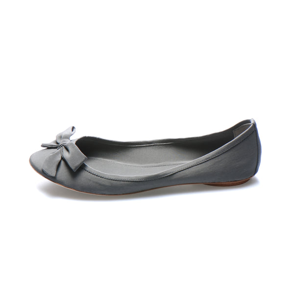 3067 silk flats; grey