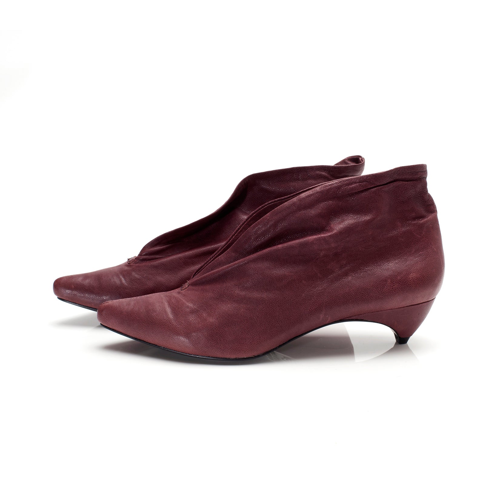 3155 leather booties ; plum
