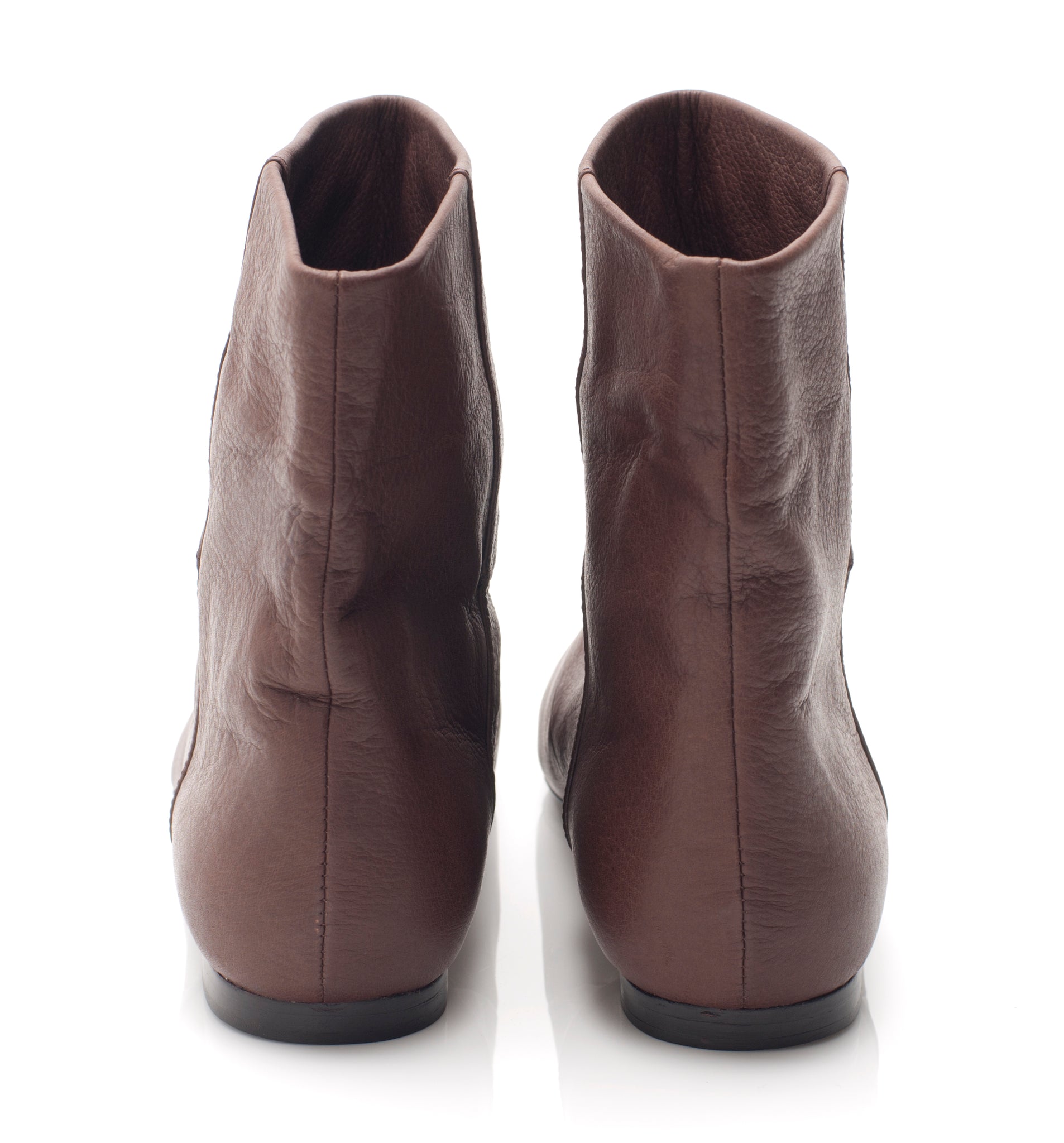 5036 leather boots; brown
