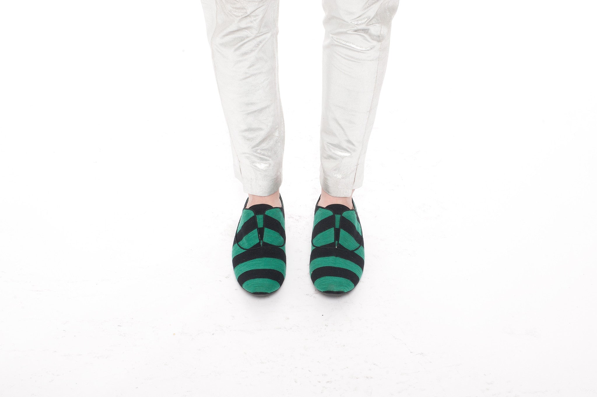 K436 cotton sneakers; green and black