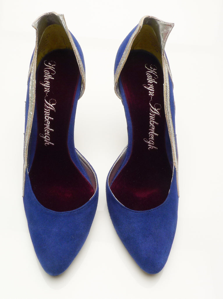 3001 suede heels; marine