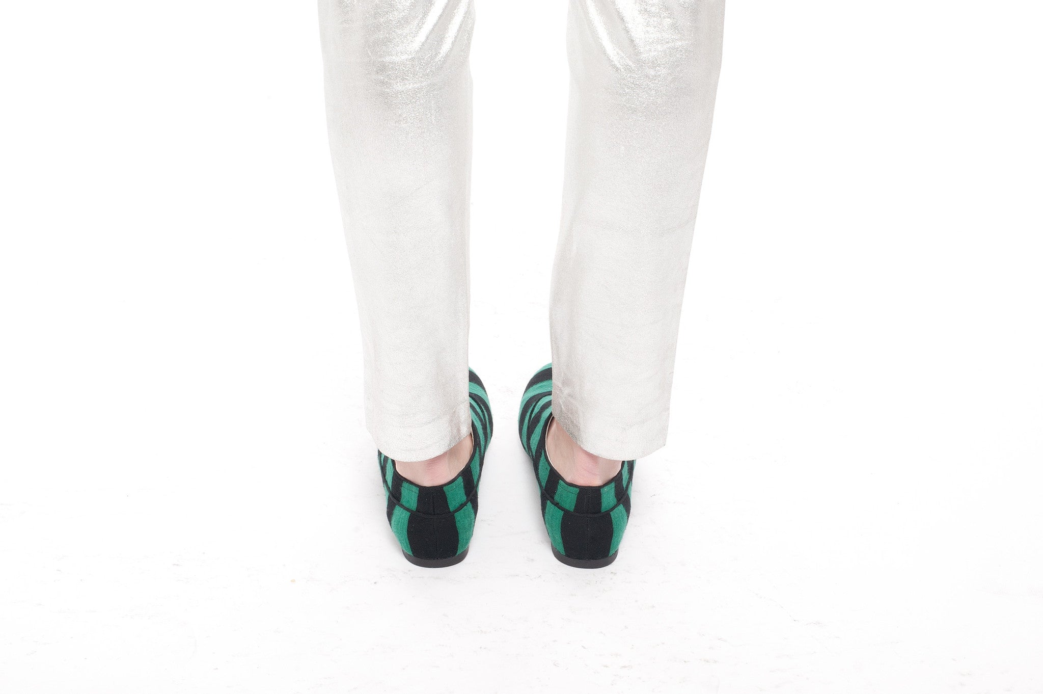 K436 cotton sneakers; green and black