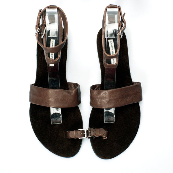 3013 leather sandals; brown