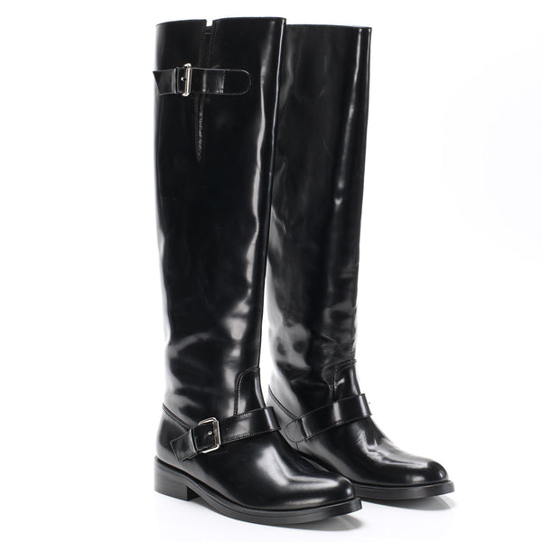 5060 leather boots; black gloss