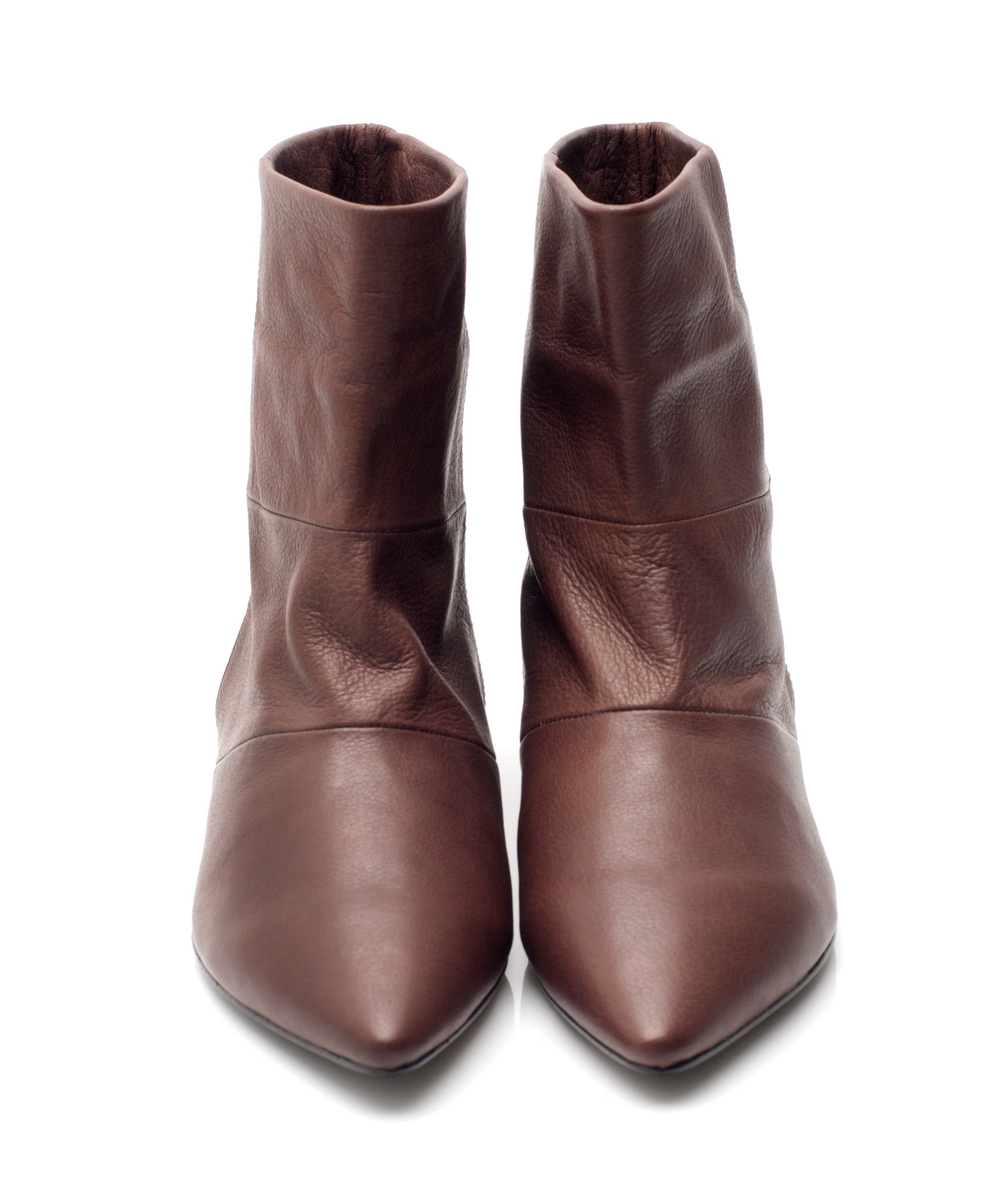 5036 leather boots; brown