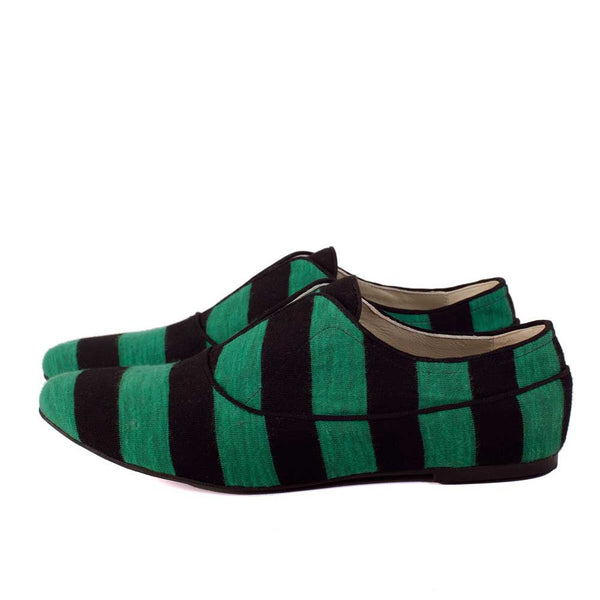 K436 cotton sneakers; green and black
