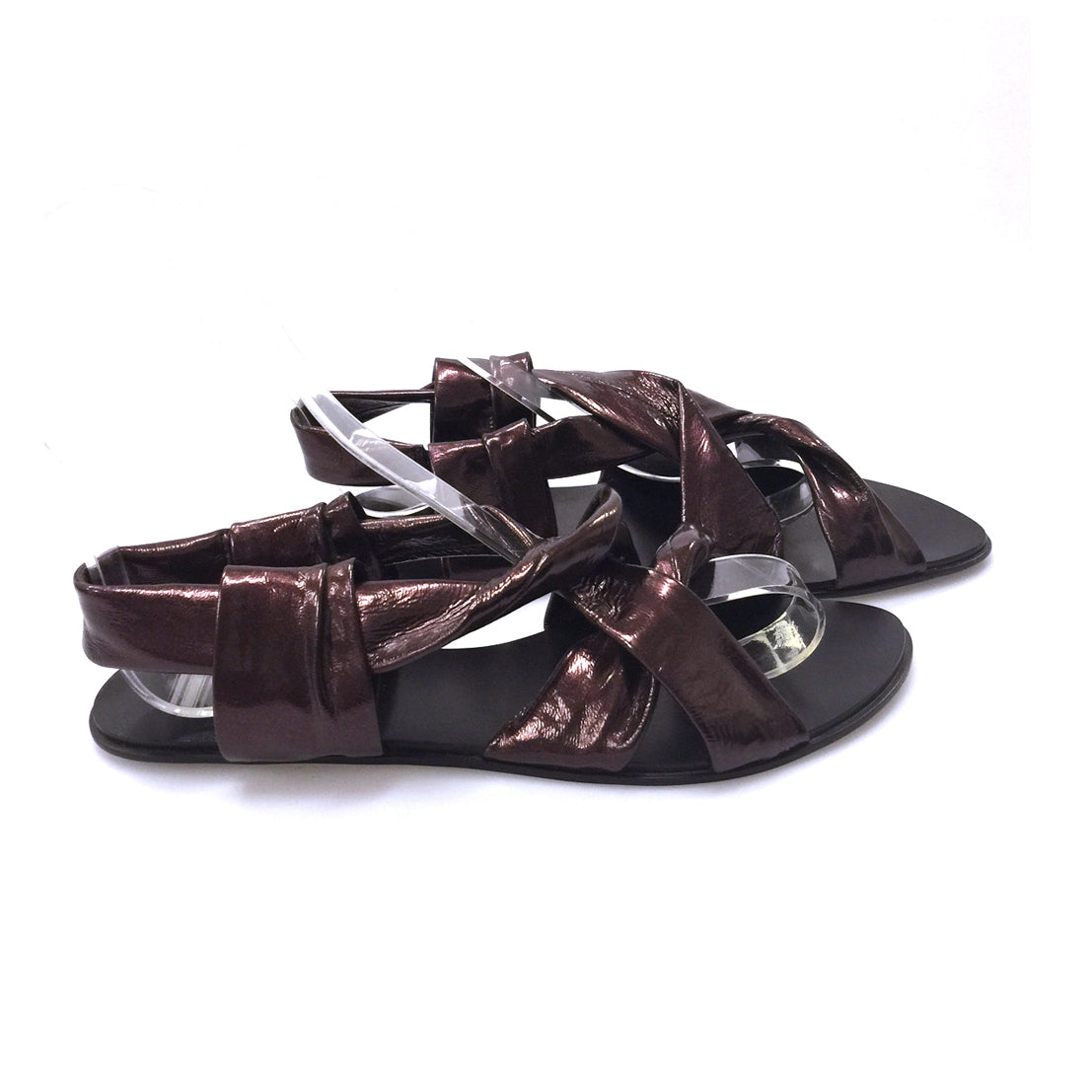 7903 leather slides; plum gloss