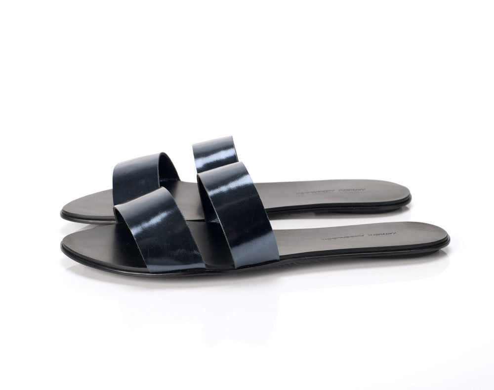 7522 leather slides; navy mirror
