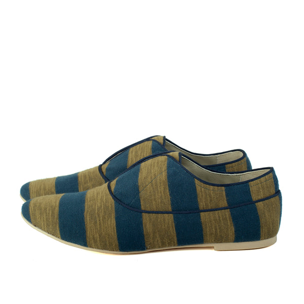 K436 cotton sneakers; army and blue