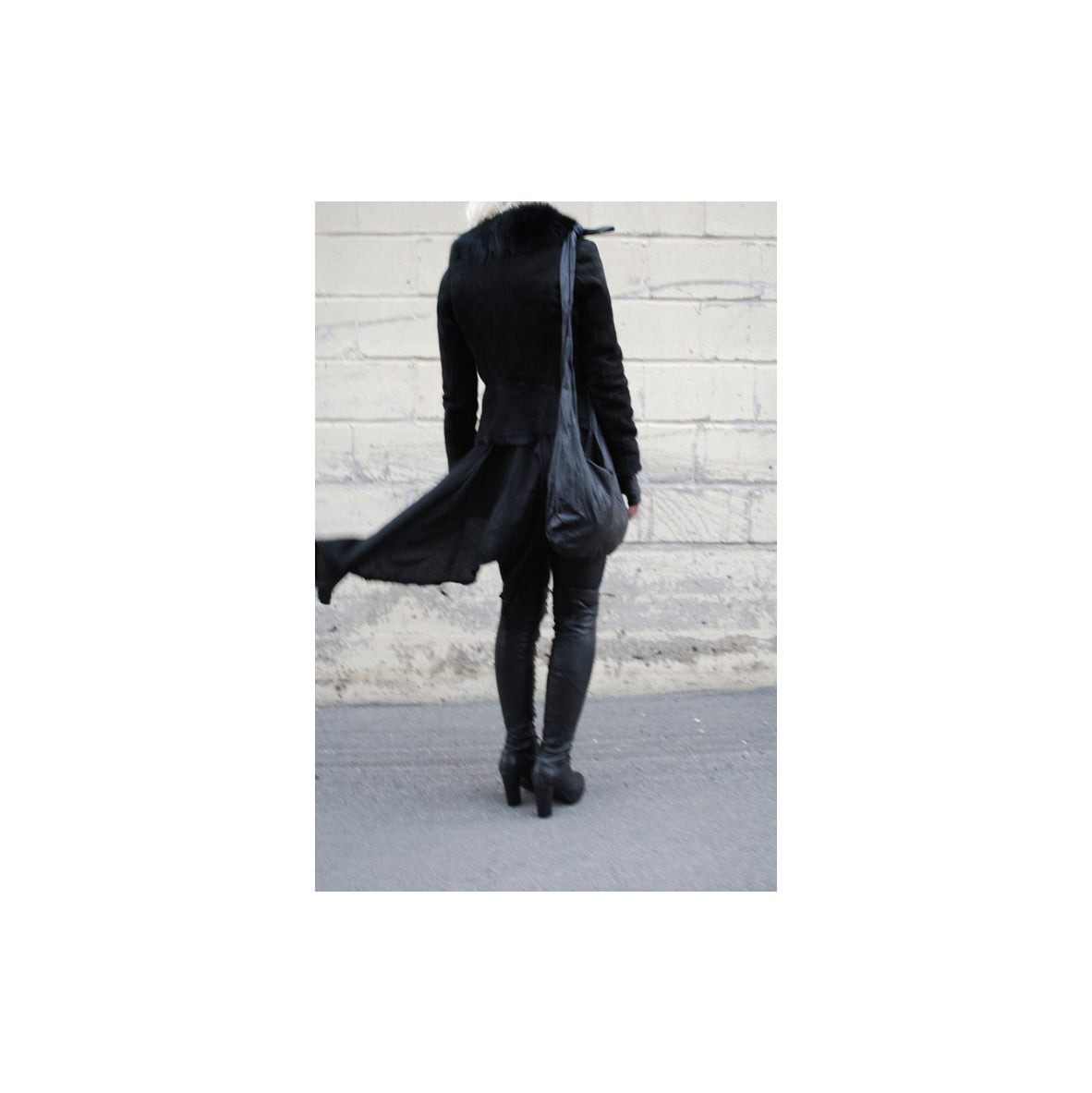 8000 leather boots; black